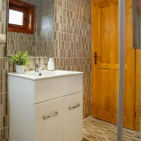 Apartment Kapcsolj Ki Wellness Apartmanhaz